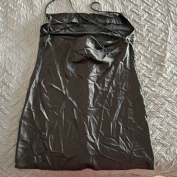 Divided from H&M Little Black Dress - Picture 4 of 5